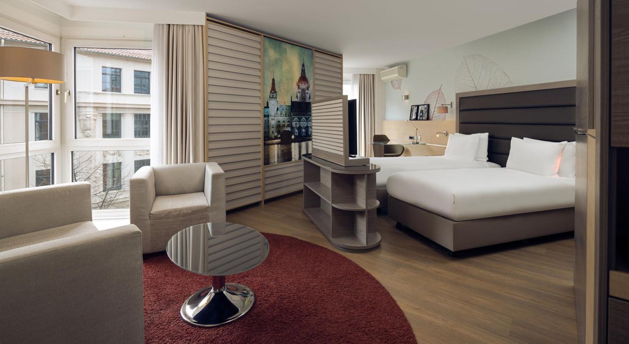 คราวน์ พลาซา - ฮันโนเวอร์ Hotel ภายนอก รูปภาพ