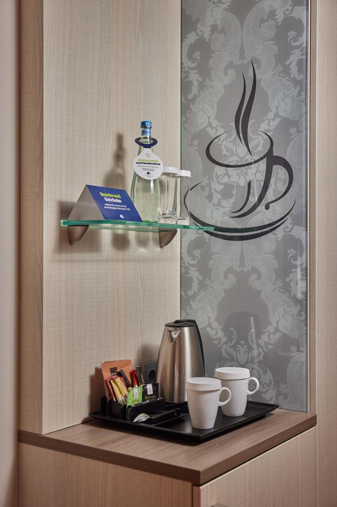 คราวน์ พลาซา - ฮันโนเวอร์ Hotel ภายนอก รูปภาพ