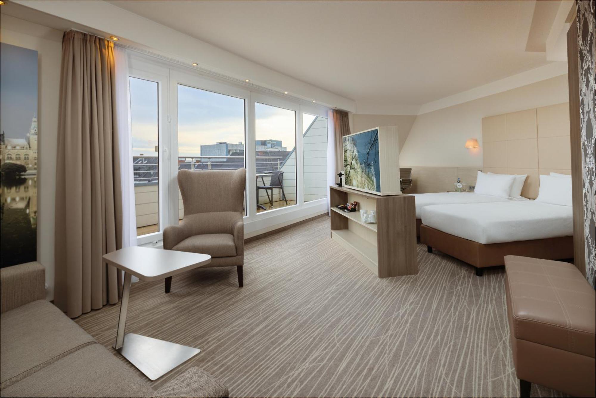 คราวน์ พลาซา - ฮันโนเวอร์ Hotel ภายนอก รูปภาพ